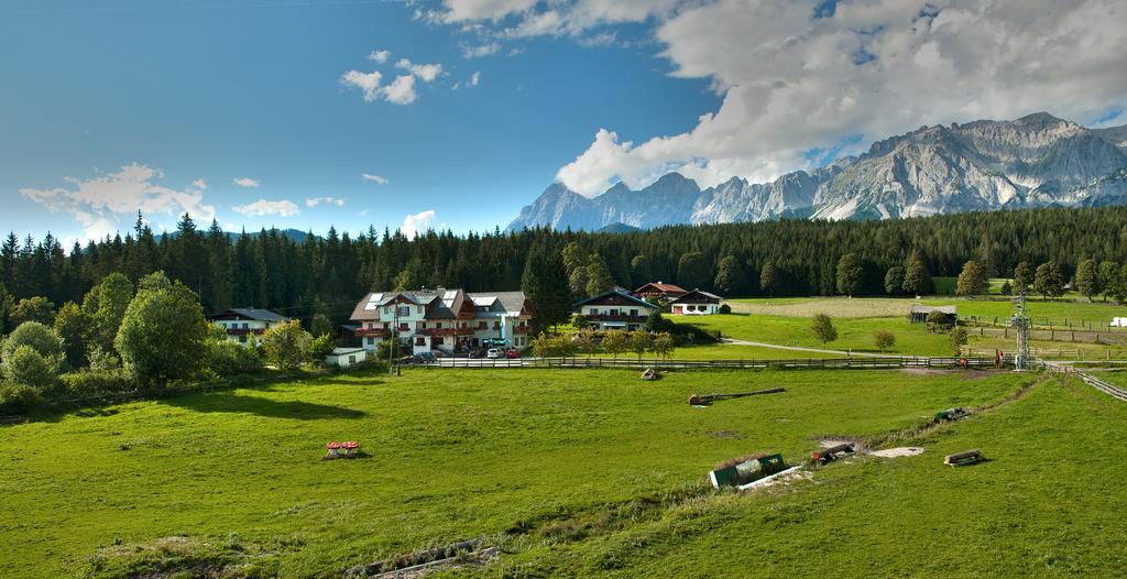 Hotel Alpengasthof Fichtenheim Ramsau am Dachstein Exterior foto